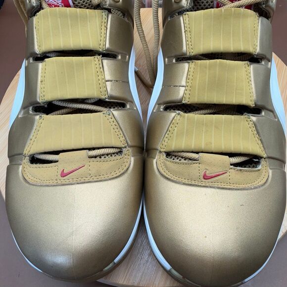 Nike Zoom Lebron 4 (2007) All-Star IV Metallic Gold/White-Varsity Red SZ 11 - Picture 11 of 12